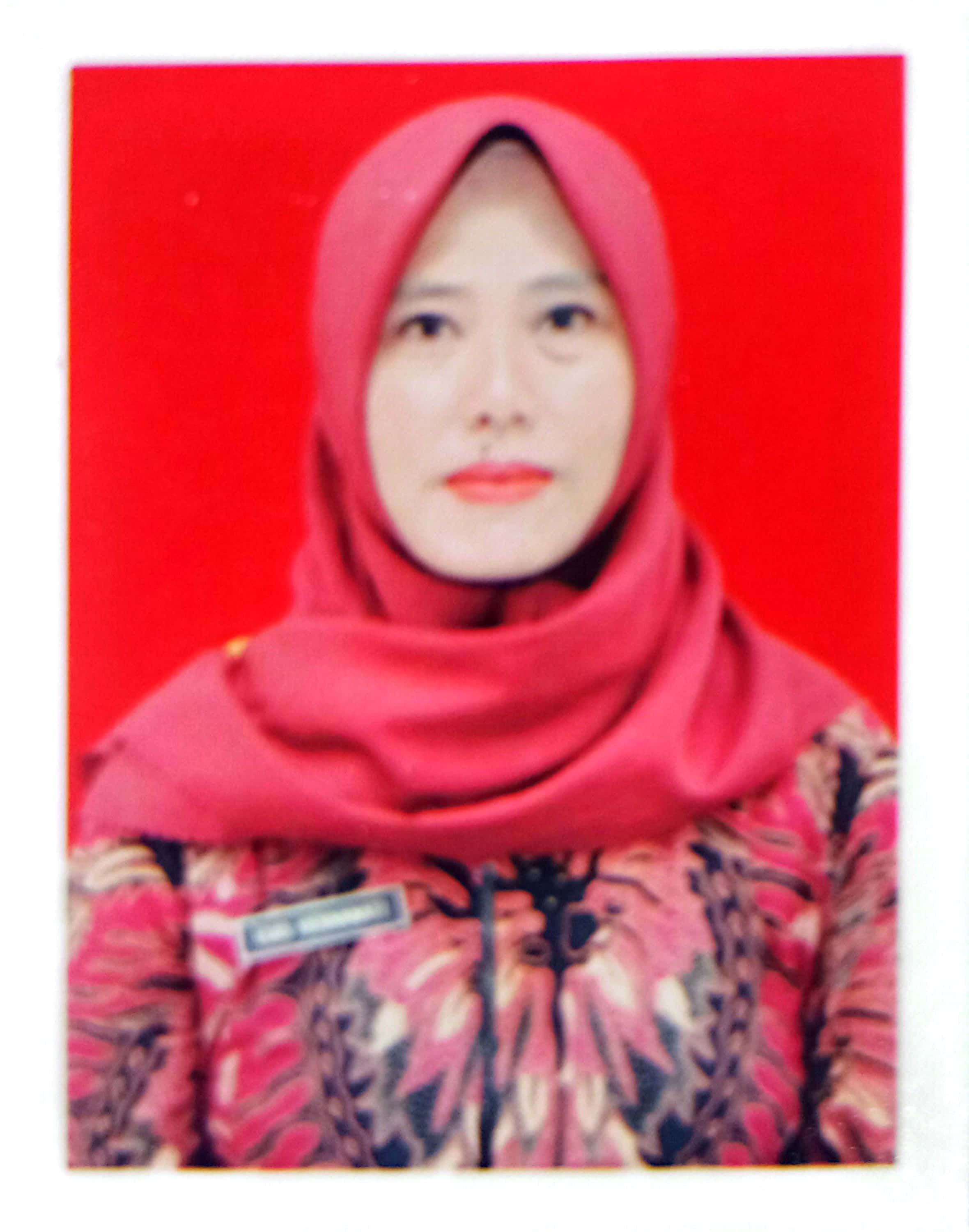 Euis Hernawati  