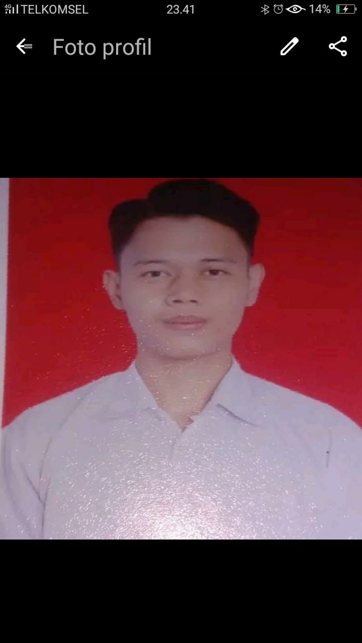 Febri awaludin  